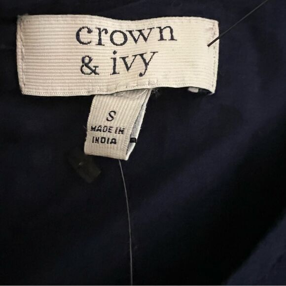 NWT Crown & Ivy Navy cotton
lace top, size S - Picture 3 of 13